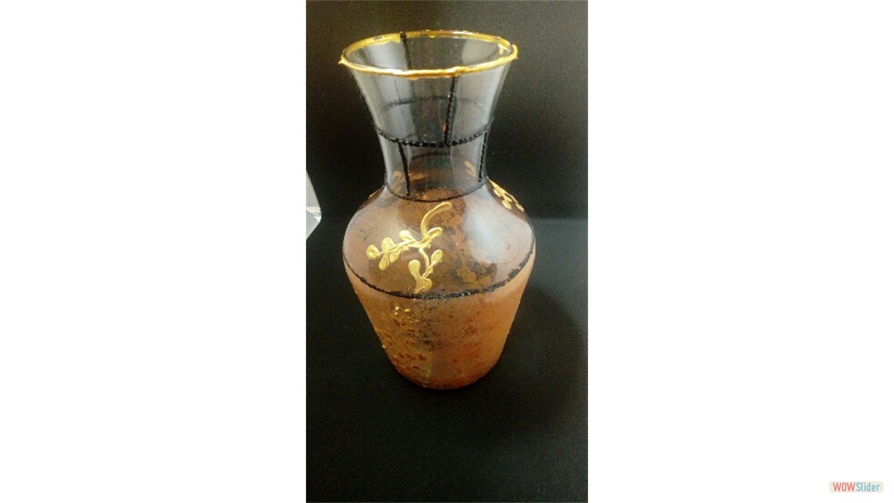 un pot marron